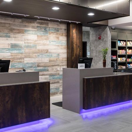 מלון Courtyard By Marriott Houston Heights/I-10 מראה חיצוני תמונה