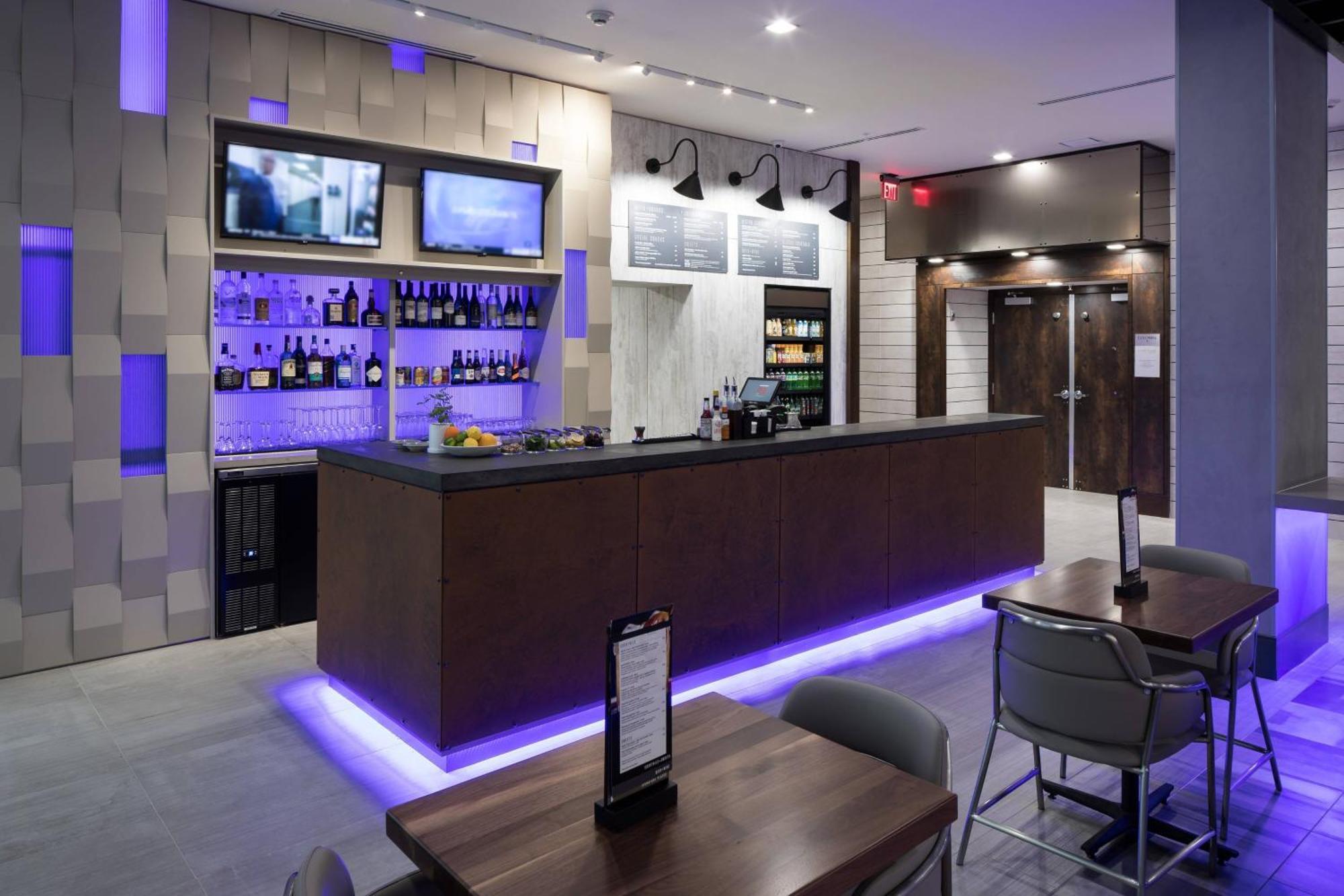 מלון Courtyard By Marriott Houston Heights/I-10 מראה חיצוני תמונה
