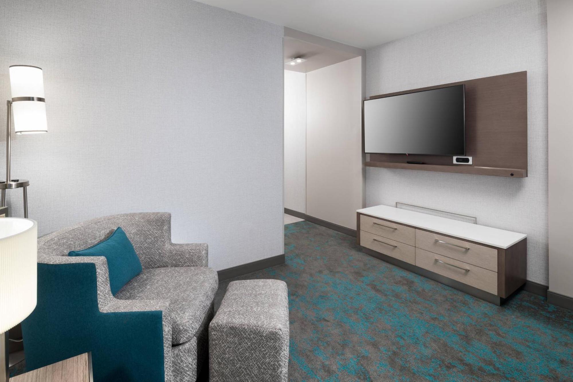 מלון Courtyard By Marriott Houston Heights/I-10 מראה חיצוני תמונה